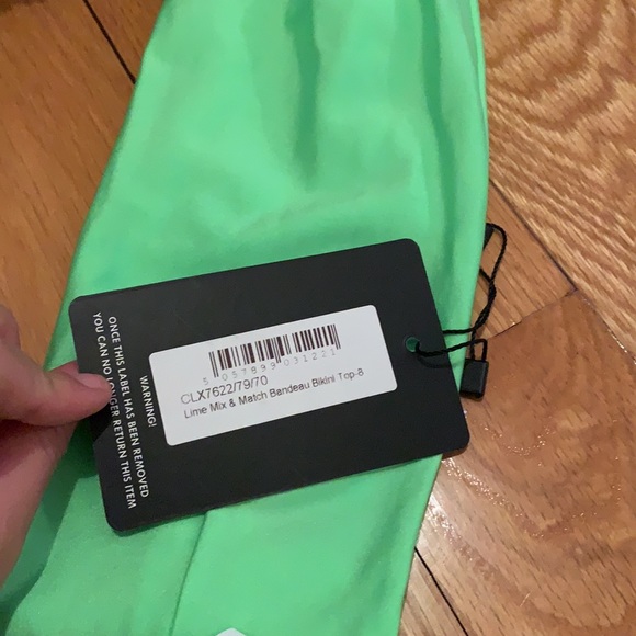 BRAND NEW WITH TAGS NEVER WORN - Picture 2 of 4